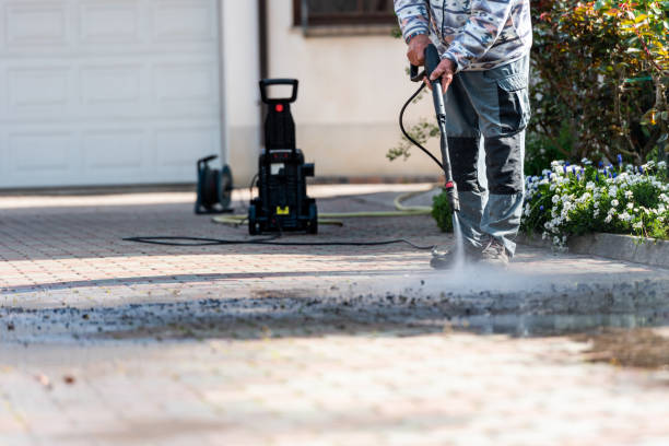 Best Sidewalk Pressure Washing  in Farmington, NM